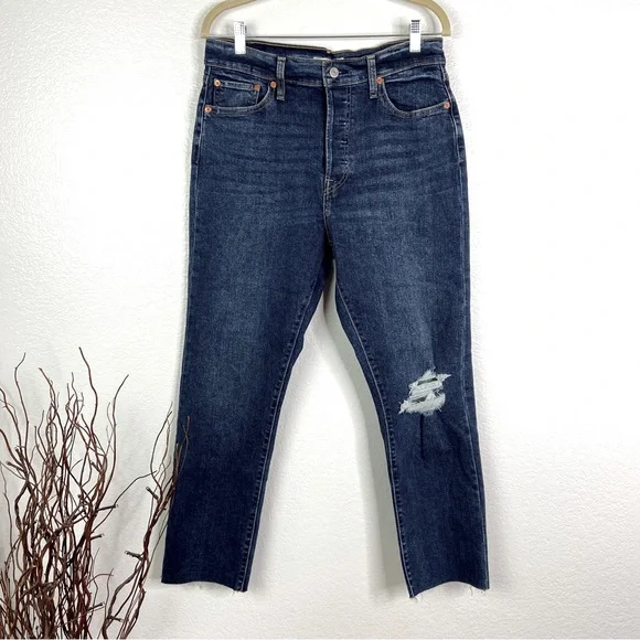 LEVI'S Wedgie Straight Jeans - Medium Destructed - 32 - Picture 3 of 10